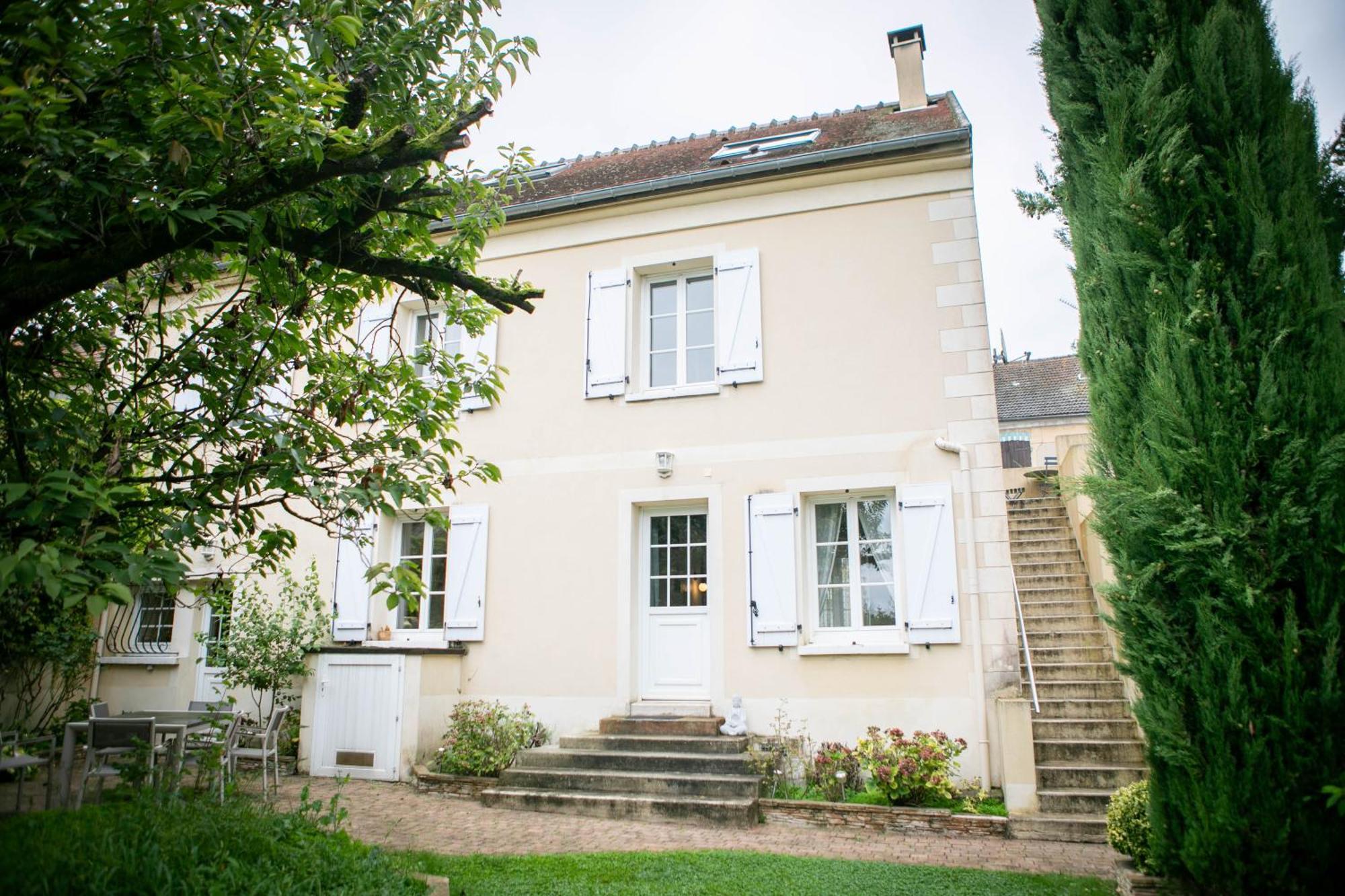 Appartement Avec Jardin - A 10 Minutes De Disneyland Montévrain Exteriör bild