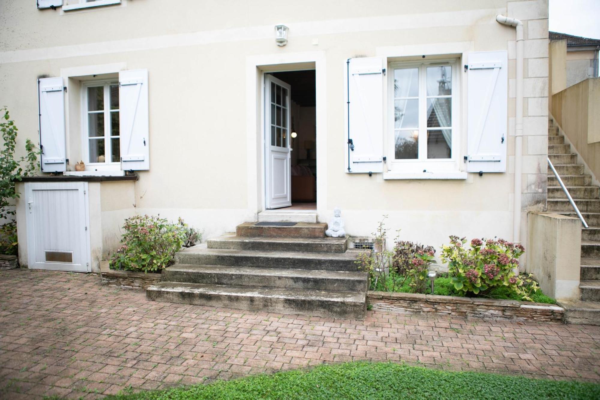 Appartement Avec Jardin - A 10 Minutes De Disneyland Montévrain Exteriör bild